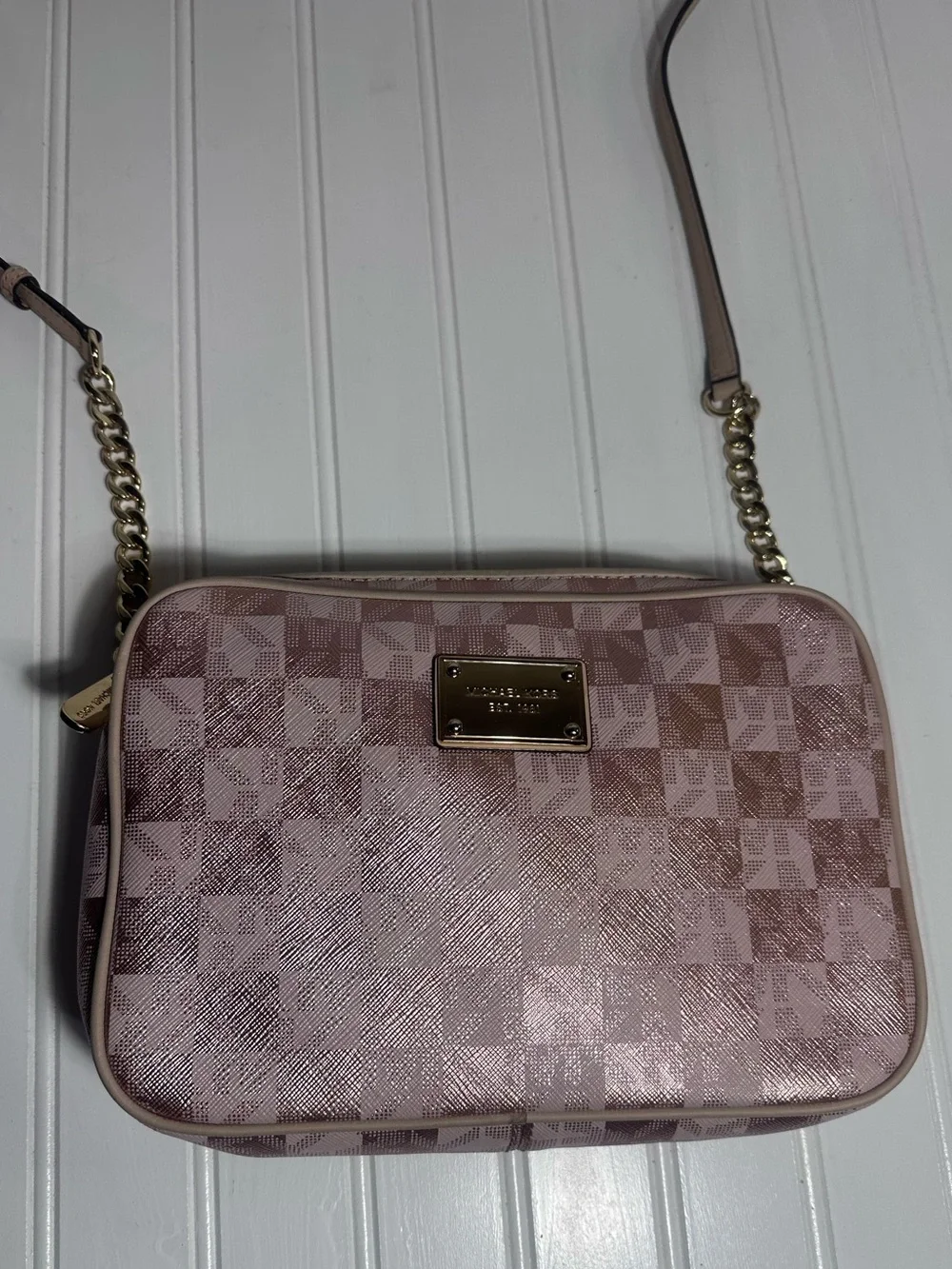 Michael Kors Jet Set crossbody purse pink metallic checkerboard